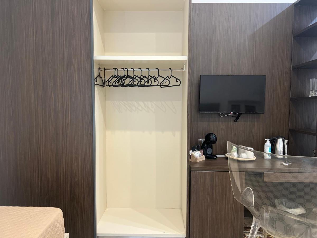 La Piazza Suite Naples Extérieur photo