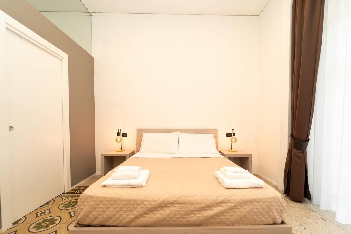 La Piazza Suite Naples Extérieur photo