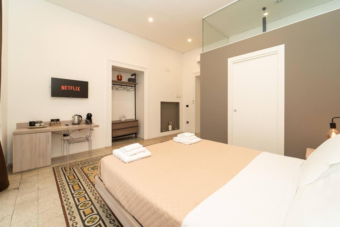 La Piazza Suite Naples Extérieur photo